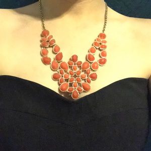 Statement necklace